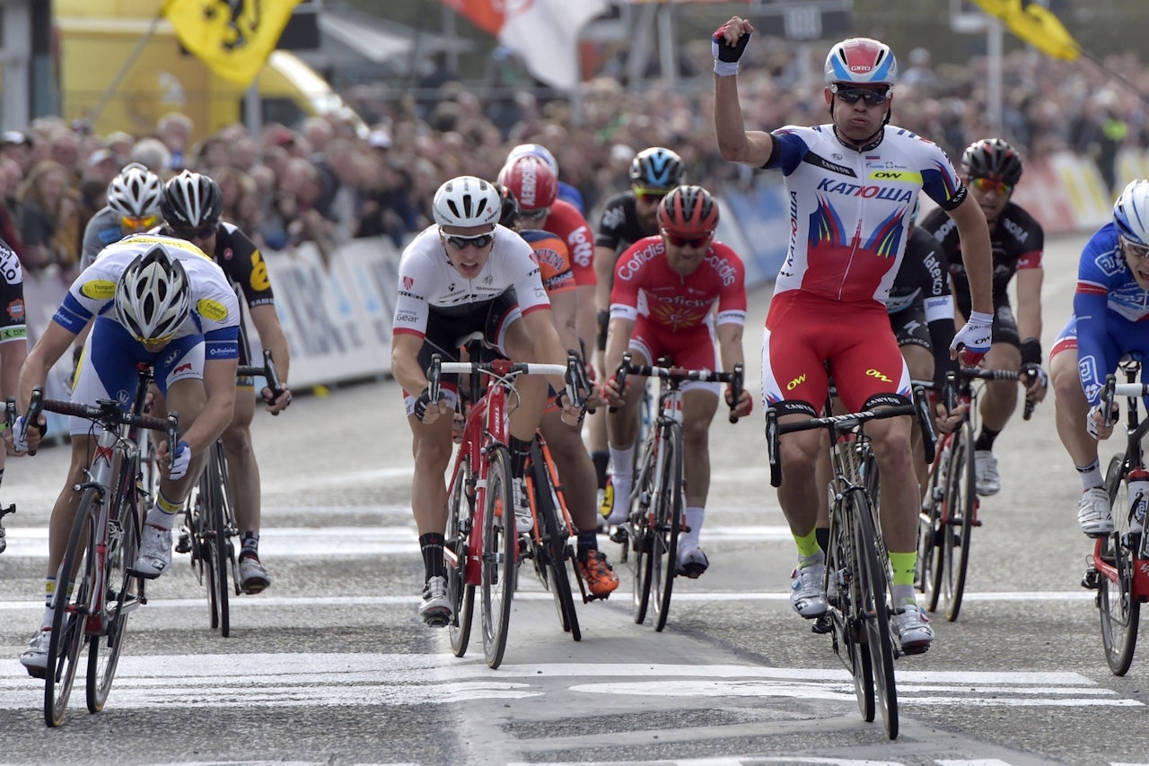 KONG KRISTOFF: Alexander Kristoff klarer ikke å la være å vinne på belgisk asfalt. Foto: Cor Vos. 