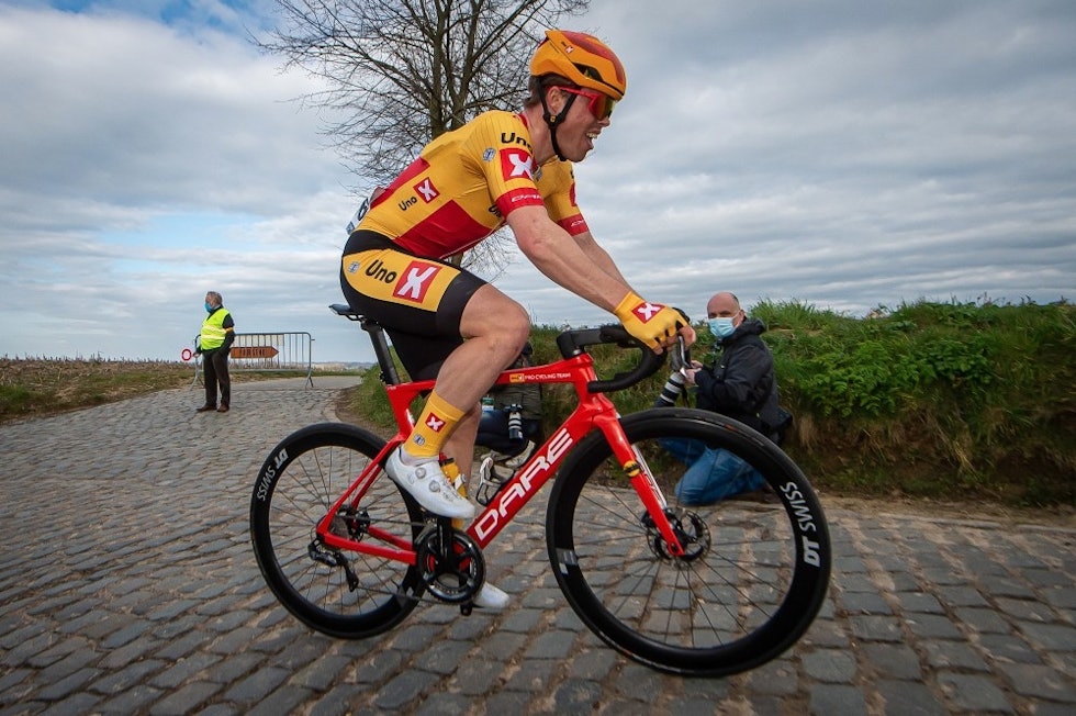 VISTE SEG FREM: Uno-X fikk med Rasmus Tiller i det tidlige bruddet og fikk vist seg frem gjennom hele dagen. Foto: Mario Stiehl rasmus tiller uno-x pro cycling e3 saxo bank classic