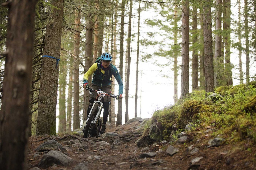 Nesbyen Enduro blir offisiell kvalifisering til Enduro World Series 2017. Her er Petter Fagerhaug i aksjon under årets utgave. Foto: Kristoffer Kippernes Petter Fagerhaug Nesbyen Enduro 2016 - Kippernes