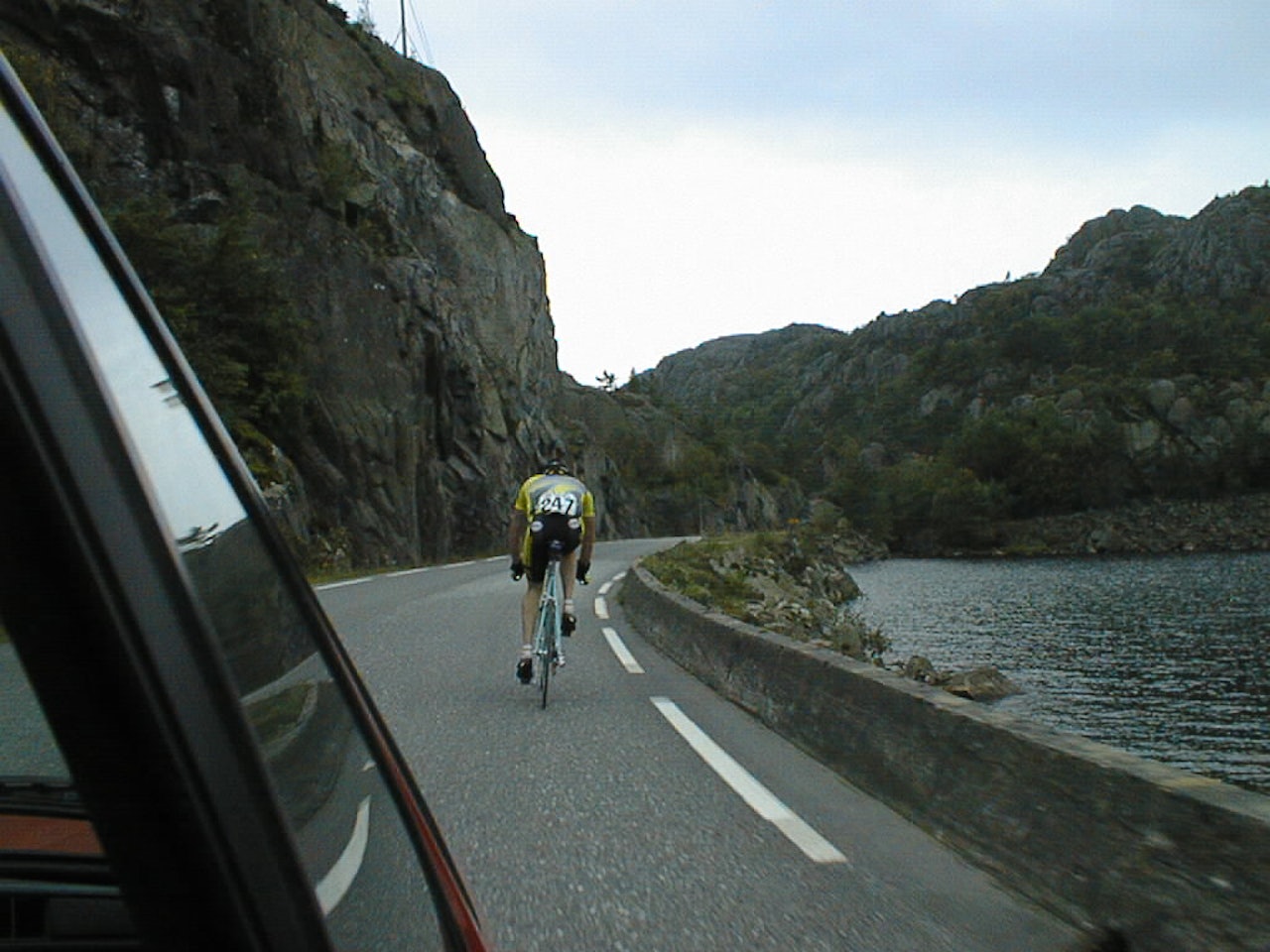 I DALANE: Ung mann jager under Jadarrittet i 1998 (Foto: Thorbjørn Haaland) I DALANE: Ung mann jager under Jadarrittet i 1998 (Foto: Thorbjørn Haaland)