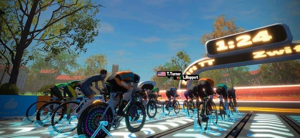 PÅ STARTSTREKEN: Slik kan det se ut når du har gått inn i rittet og venter på den offisielle starten. zwift-rulle-crop980
