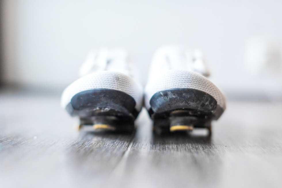FIN TUPP: Skotuppen er beskyttet av en liten gummikloss i front. rapha powerweave sko