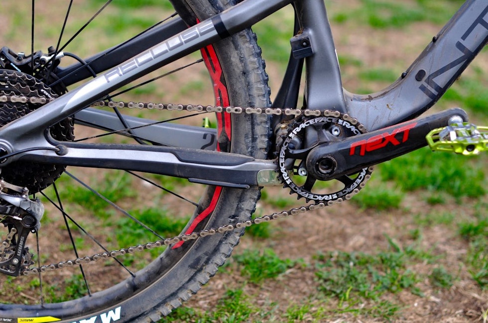 KORT: Kjedestag på 429 mm er kort på en sykkel med 140 mm vandring og 27,5-tommers hjul.
