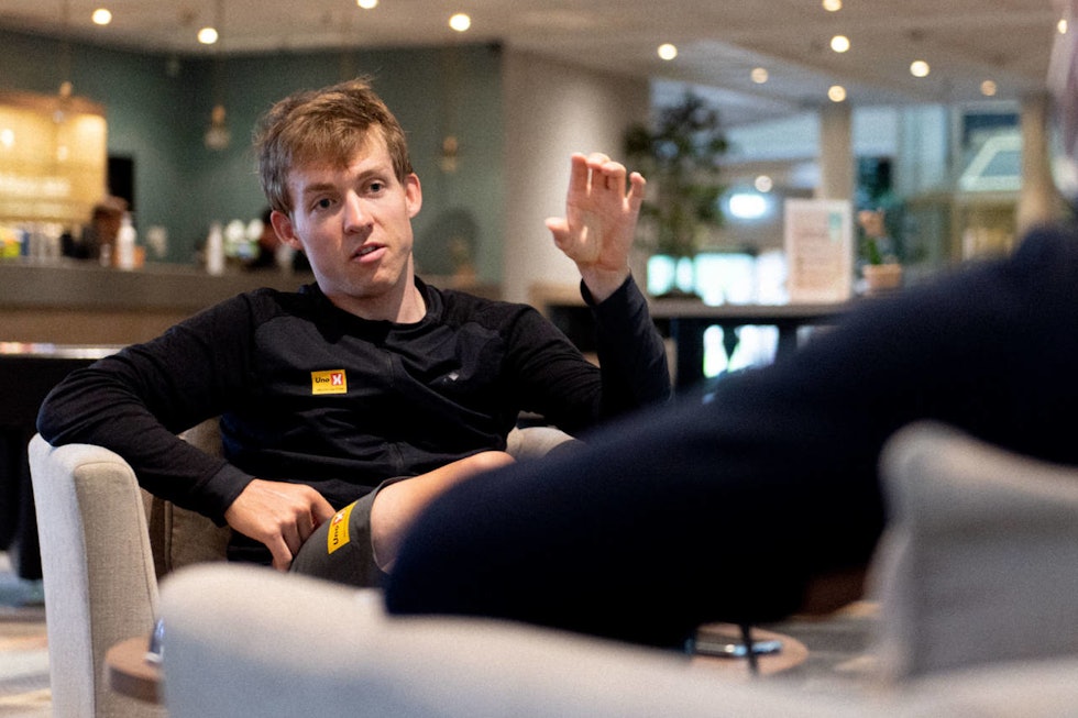 GAMLE KJENTE: Kristoffer Halvorsen er blant rytterne som hadde stor suksess med Van Oudenhove i Joker. Neste år kan det være de igjen skal samarbeide, dersom Halvorsen blir i laget. Foto: Henrik Alpers kristoffer halvorsen, uno-x pro cycling, gino van oudenhove