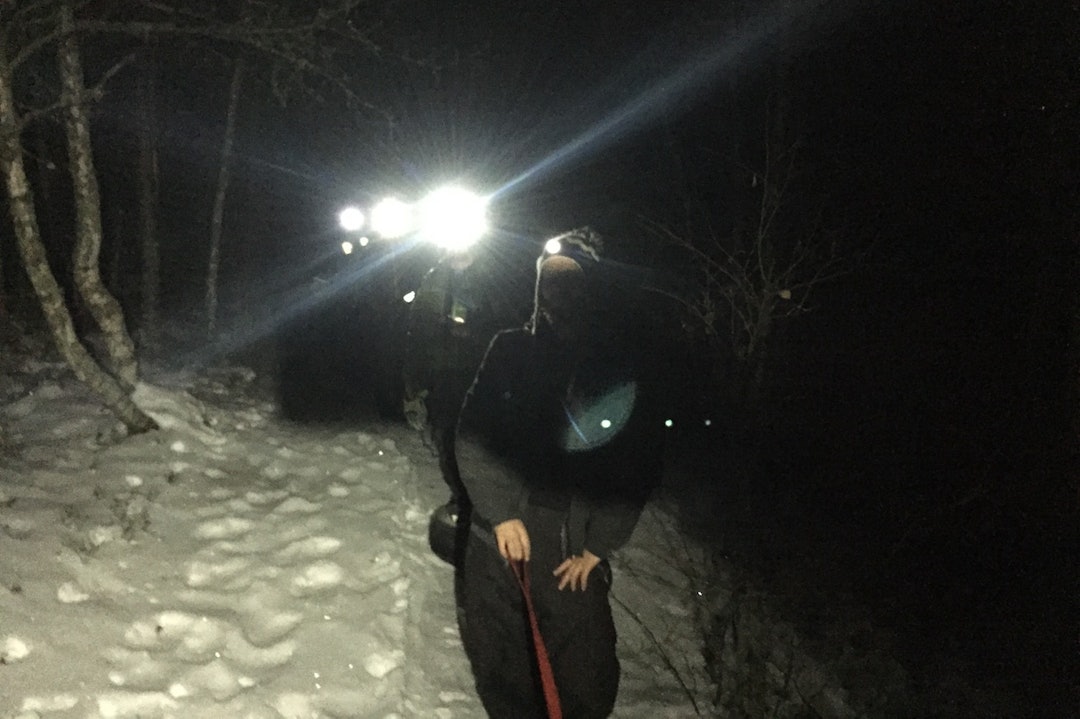 Torsdagens tråkketur resulterte i 5 kilometer tjukksykkelsti ved Fløafjorden. I helga skal dugnadsgjengen tråkke mer. Foto: Ole Chrisitian Nymoen Fatbike trails Fagernes - OC Nymoen - 1400x933