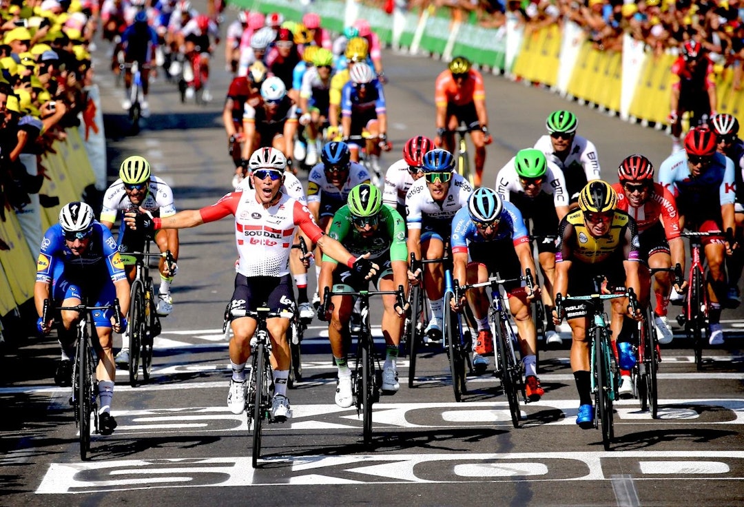 FORBEREDER SEG: Proffrytterne begynner så vidt å ane et mål de kan trene for. Foto: Cor Vos. Caleb Ewan vinner en etappe i tour de france