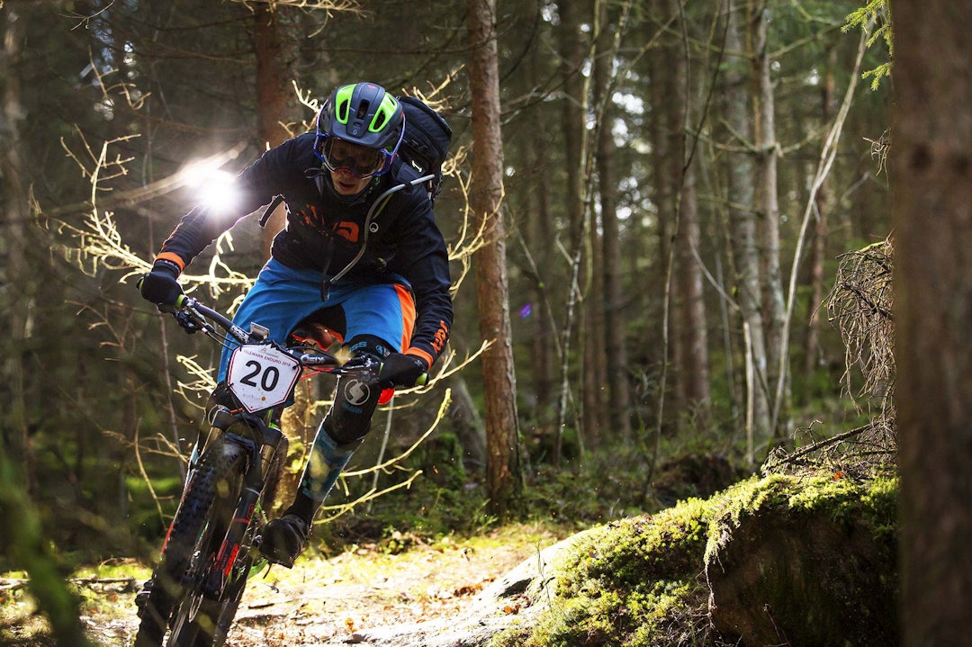 ALLSIDIG: Ole Christian Fagerli har etter rundbanekarrieren satset på enduro, med flere gode resultater. Her fra TelemarkEnduro i 2016. Foto: Kristoffer H. Kippernes 08-30-45