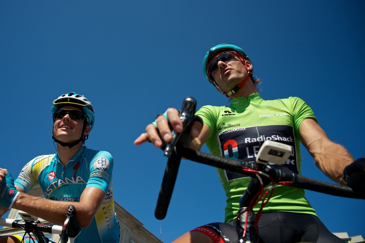 GODE VENNER: Jakob og Fabian har en god tone før start i Vilanova de Arousa. GODE VENNER: Jakob og Fabian har en god tone før start i Vilanova de Arousa.