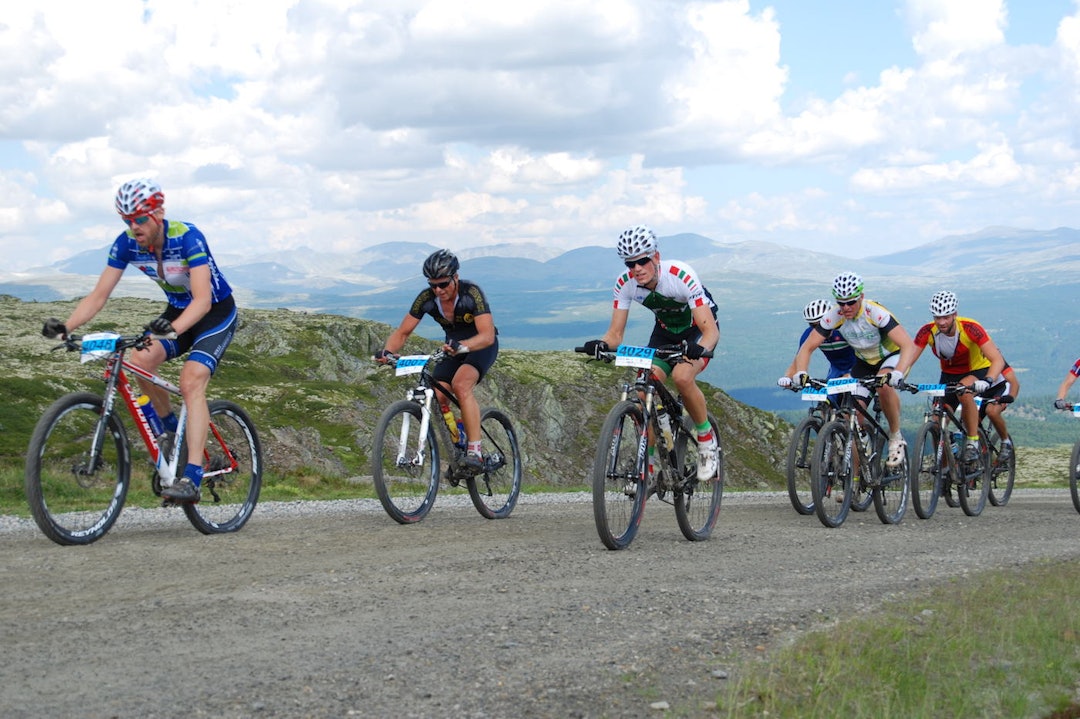 Mosjonister Furusjøen Rundt ritt 2014 - Foto Stig Haugen 1400x933