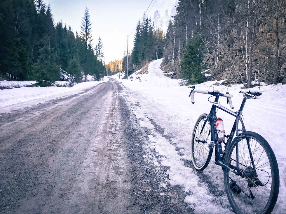FORTSATT VINTER: Det var fortsatt snø i skiløypene da turen ble gjennomført. tryvann-geir-brovold-5