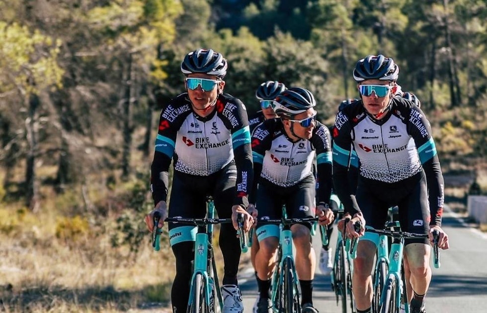 KLAR FOR NESTE RITT: Lørdag reiser Grøndahl Jansen til Paris, for å ta fatt på Paris-Nice. Foto: Team BikeExchange amund grøndahl jansen omloop het nieuwsblad kuurne brussels kuurne 2