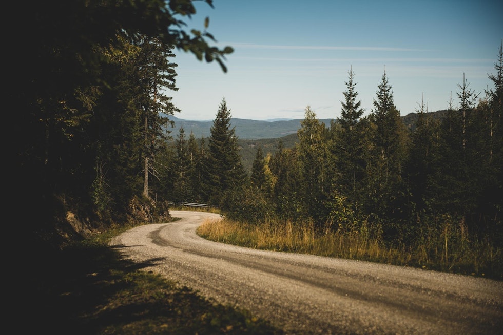 FIN UTSIKT: Turen i Lommedalen har flere gode utsiktspunkter. Illustrasjonsfoto: Henrik Alpers. sykle gravel grus i nordmarka
