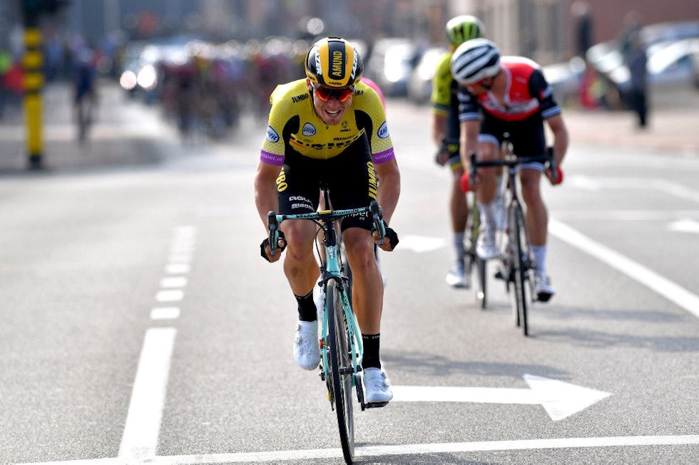 HENTET PÅ KILOMETERSMERKET: 27-åringen var nær å gjøre noe stort i Gent-Wevelgem i 2019. I stedet ble det seier til Alexander Kristoff. Foto: Cor Vos amund grøndahl jansen gent-wevelgem
