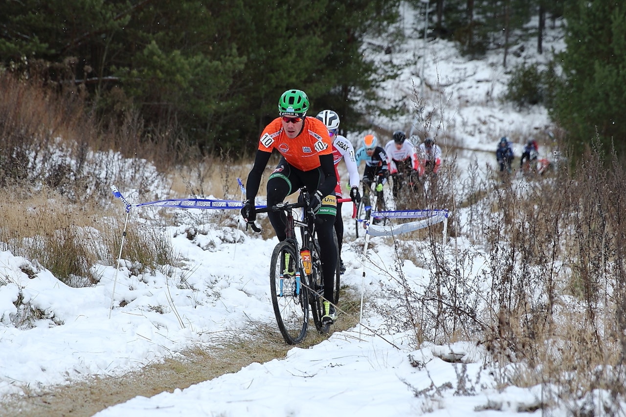 KONGEN AV CUPEN: Erik Nordsæter Resell vant Grote Prijs van Yr Sport, og har med det tatt fem av seks runder i Norgescupen 2016. Foto: Ola Morken KONGEN AV CUPEN: Erik Nordsæter Resell vant Grote Prijs van Yr Sport, og har med det tatt fem av seks runder i Norgescupen 2016. Foto: Ola Morken