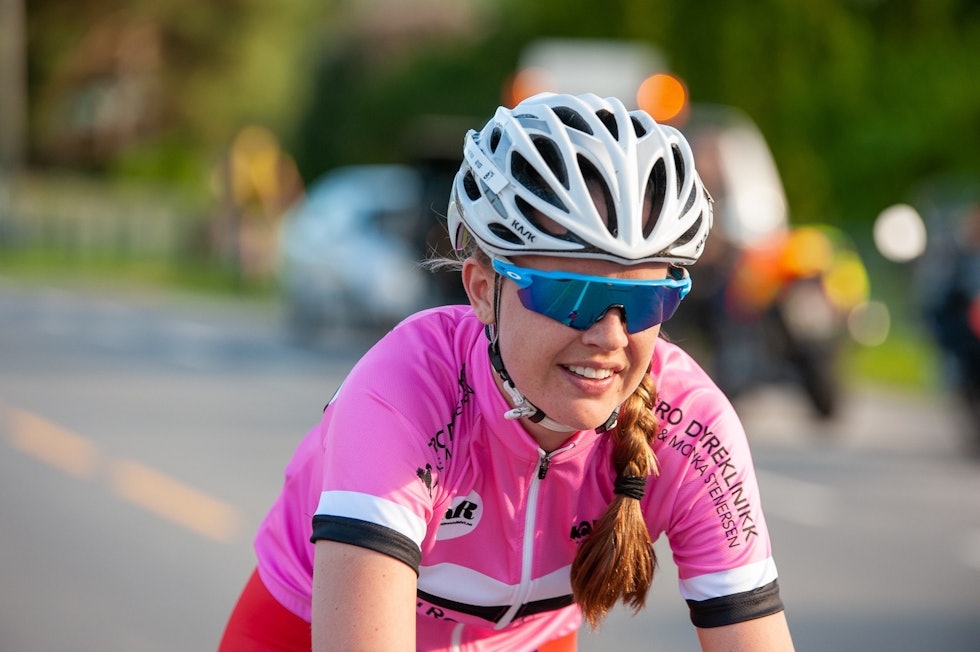 RUBBEL OG BIT: Mari Bergendahl vant samtlige etapper i tredagersrittet Rojan Runsfahrt på Hadeland. Foto: Audun Morgestad RUBBEL OG BIT: Mari Bergendahl vant samtlige etapper i tredagersrittet Rojan Runsfahrt på Hadeland. Foto: Audun Morgestad