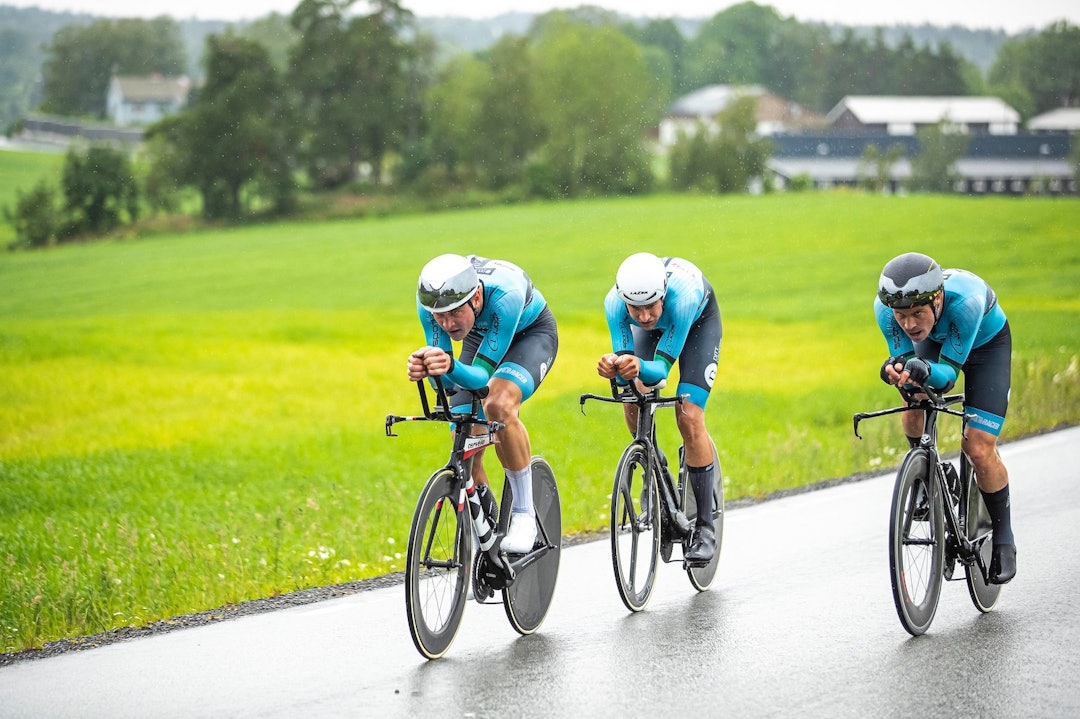 SØLV: Tønsberg CK tok andreplassen i menn senior. Foto: Pål Westgaard