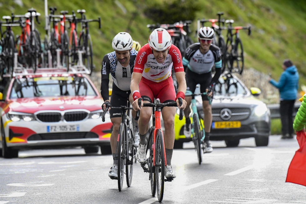 SEIGT: Amund Grøndahl Jansen (bakerst) fikk en strevsom Tour de France, etter velten på den 1. etappen. Foto: Cor Vos tour de france, team bikeexchange, amund grøndahl jansen