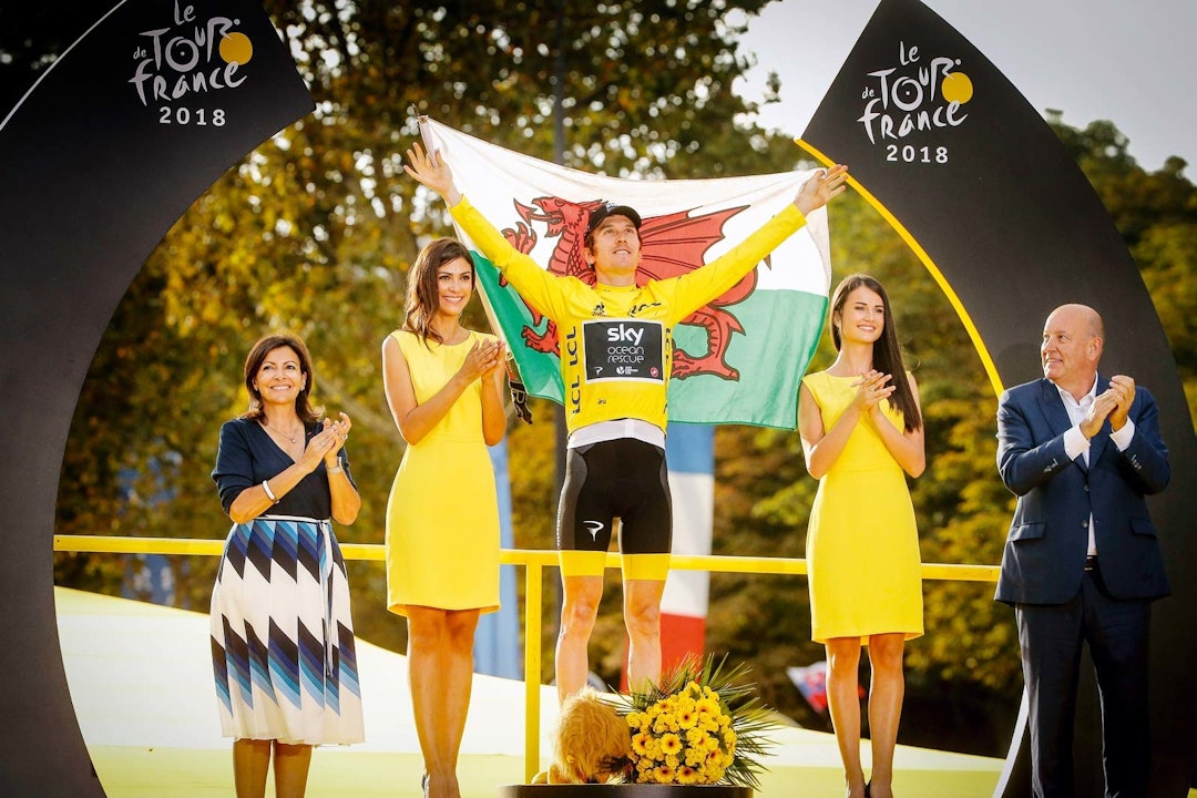 TITTELFORSVARER: Geraint Thomas kunne løfte det walisiske flagget som vinner av Tour de France i 2018. TV2-ekspert Johan Kaggestad tror ikke han gjentar bragden. Foto: Cor Vos