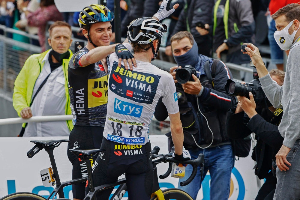VIKTIG: Med annenplassen på etappen har også Jonas Vingegaard også et godt grep om annenplassen i rittet. Foto: Cor Vos jonas vingegaard, tour de france, luz ardiden