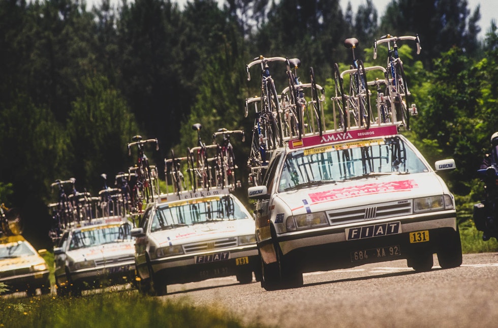 TORINOS STOLTHET: Fiat, årelang sponsor av Tour de France. Trakk seg på grunn av OL på hjemmebane - inn kom Skoda. Foto: Cor Vos. biler-tour-de-france-3