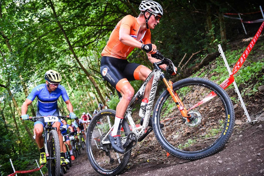 ALTMULIGMANN: Mathieu van der Poel på vei mot seier i EM i terrengsykling, 2018. Foto: Cor Vos. mathieu van der poel terrengsykkel