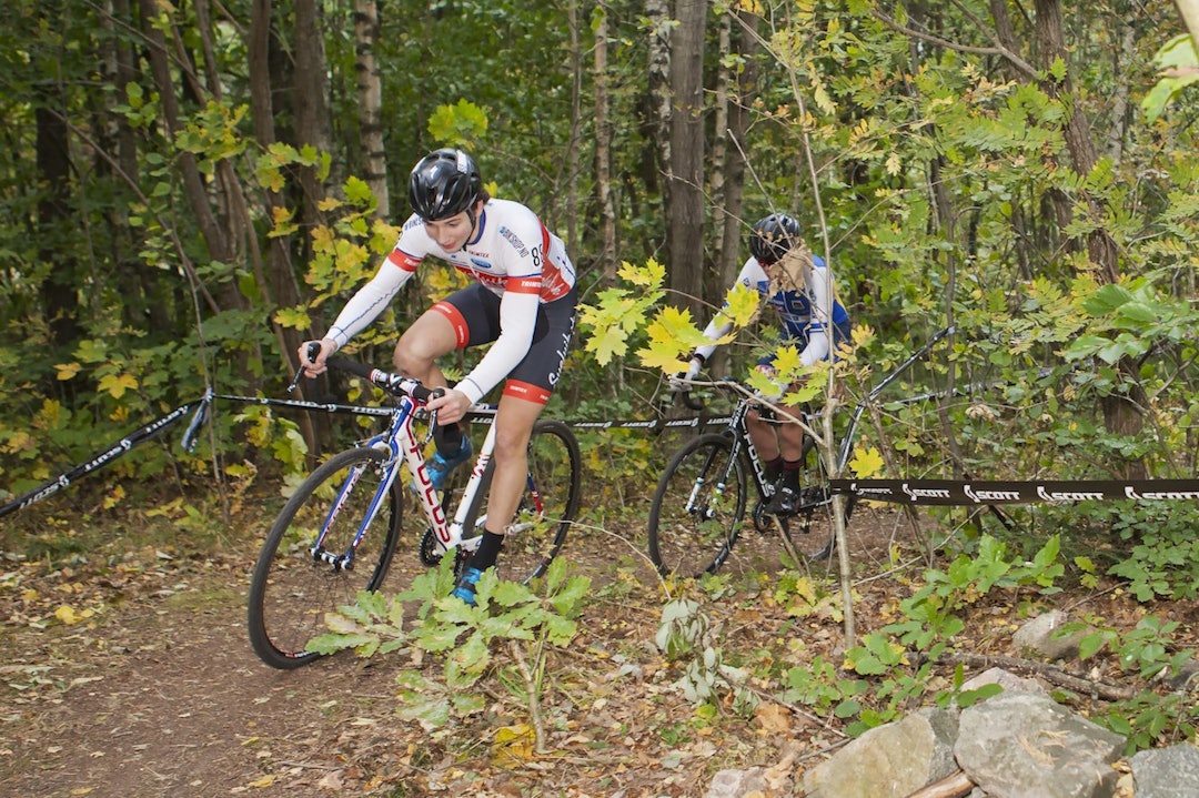 SEIER: Gabriel Slinger vant juniorklassen med to tidelers margin til Søren Wærenskjold. Begge stiller til start igjen i morgen. Foto: Pål Westgaard Gabriel Slinger Junior menn NC3 CX - Pål Westgaard 1400x933