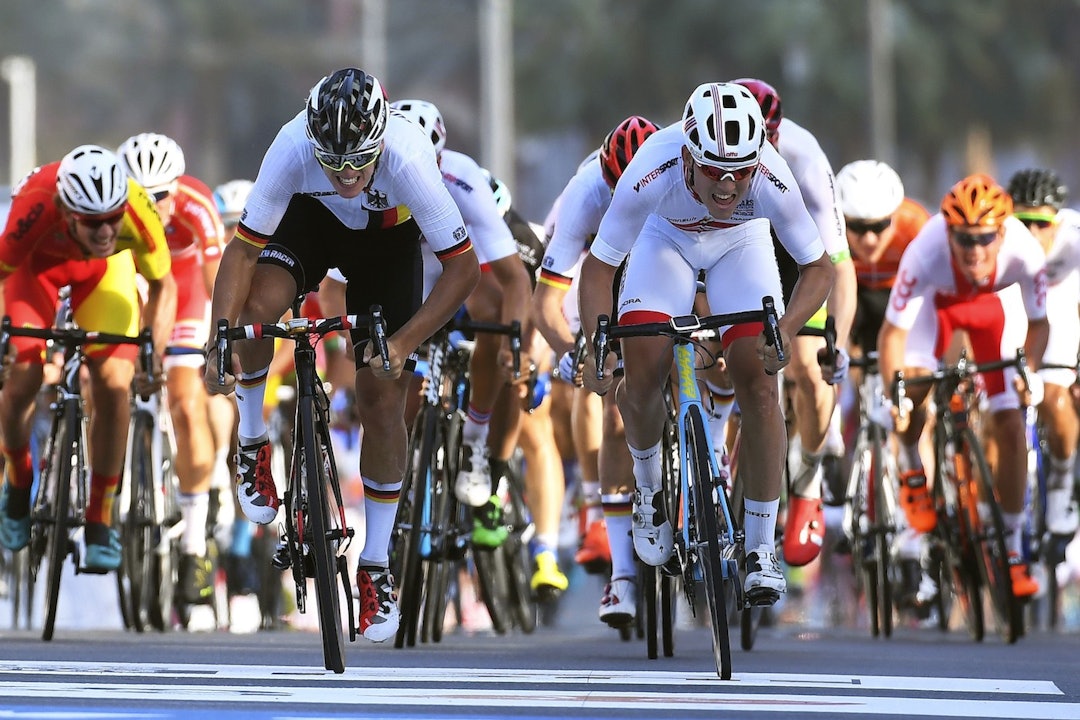 Kristoffer Halvorsen VM Gull Quatar U23 road race 2016 Foto COR VOS