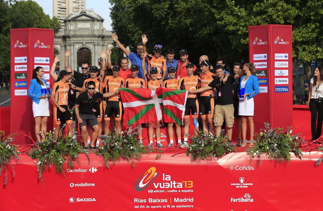 CORVOS_00021930-033 CORVOS_00021930-033