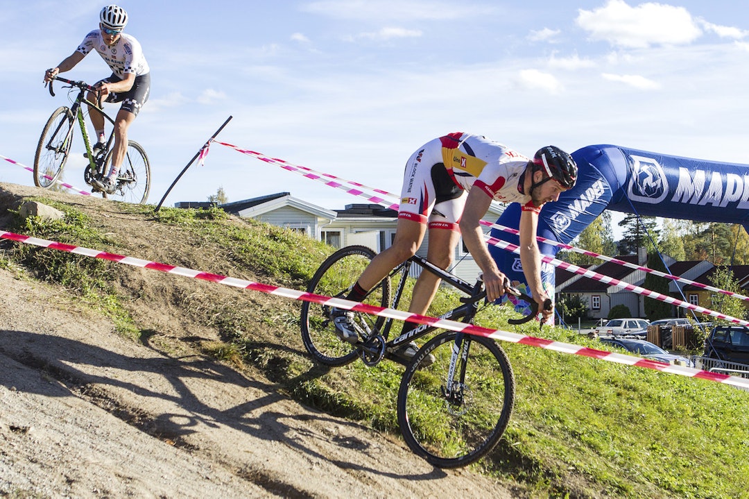 KONSENTRASJON: Marius Westgaard fra Asker CK tok hjem seieren i herreklassen. Foto: Pål Westgaard Vingerkross - Pål Westgaard 1400x933