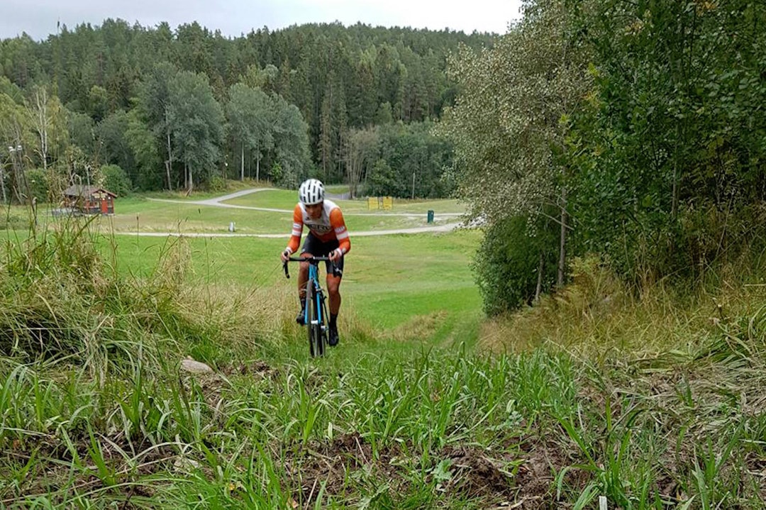 SKULLERUDKROSS: Ny serie starter i morgen, og kjøres hver tirsdag. Her fra løyperekognosering før helga. Foto: Katrine Hofstad Skullerudkross - Katrine Hofstad 1400x933