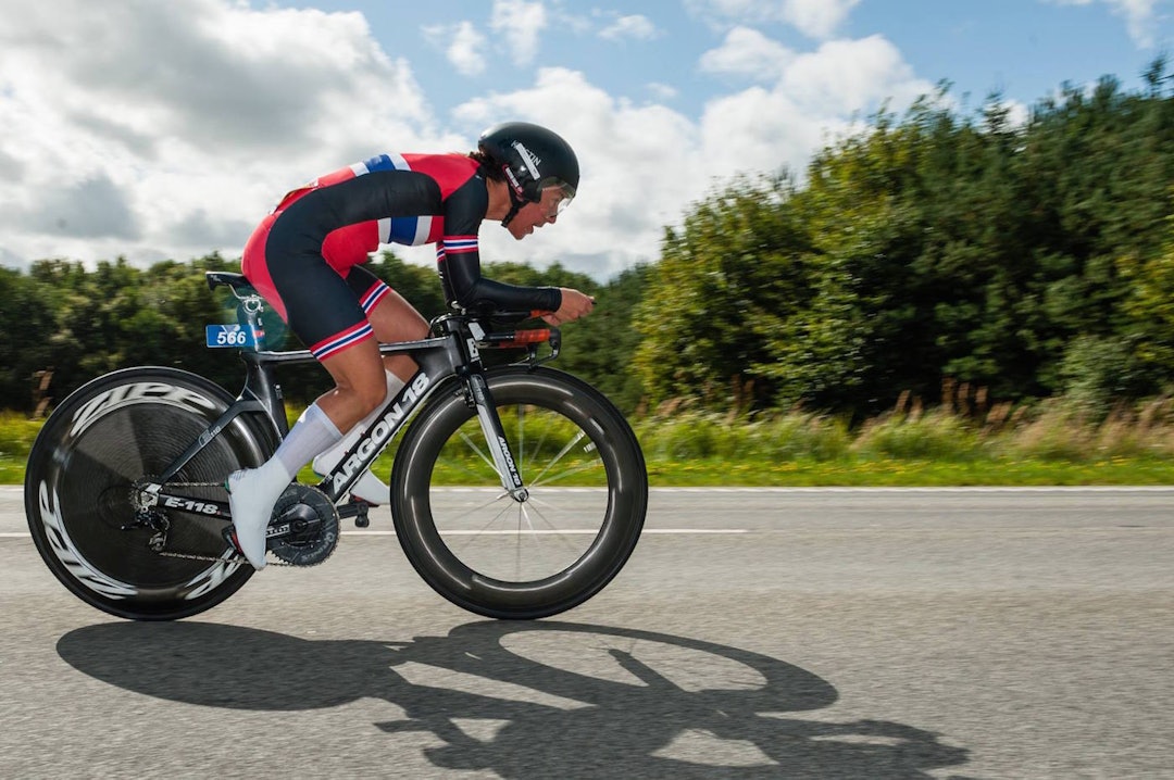 Kristin Falck fra SK Rye ble nummer seks i K45-49. Foto: UCI Kristin Falck TT Ålborg - Foto UCI World Cycling Tour Final 2015 Ålborg