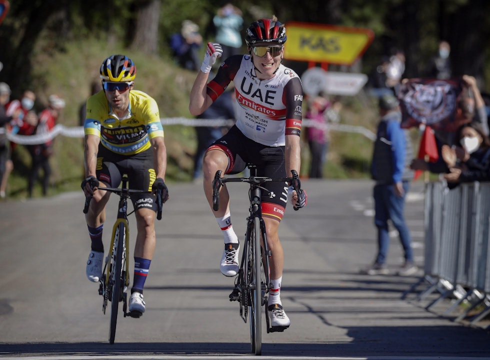 DUELL MED ROGLIC: Pogacar vant den tredje etappen i Baskerland rundt i duell med Primoz Roglic. Foto: Cor Vos tadej pogacar tour de france favoritter(2)
