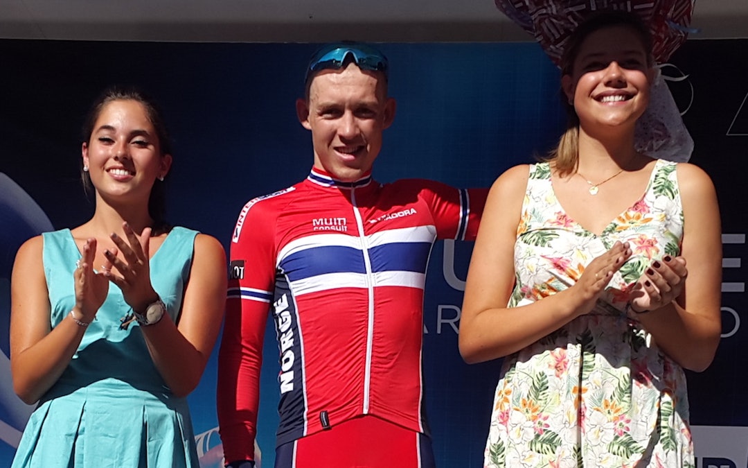 Kristoffer Halvorsen vant mandagens etappe, som endte med massespurt. Foto: Arrangøren Kristoffer Halvorsen Tour de L Avenir 2016 - Arrangøren 1200x