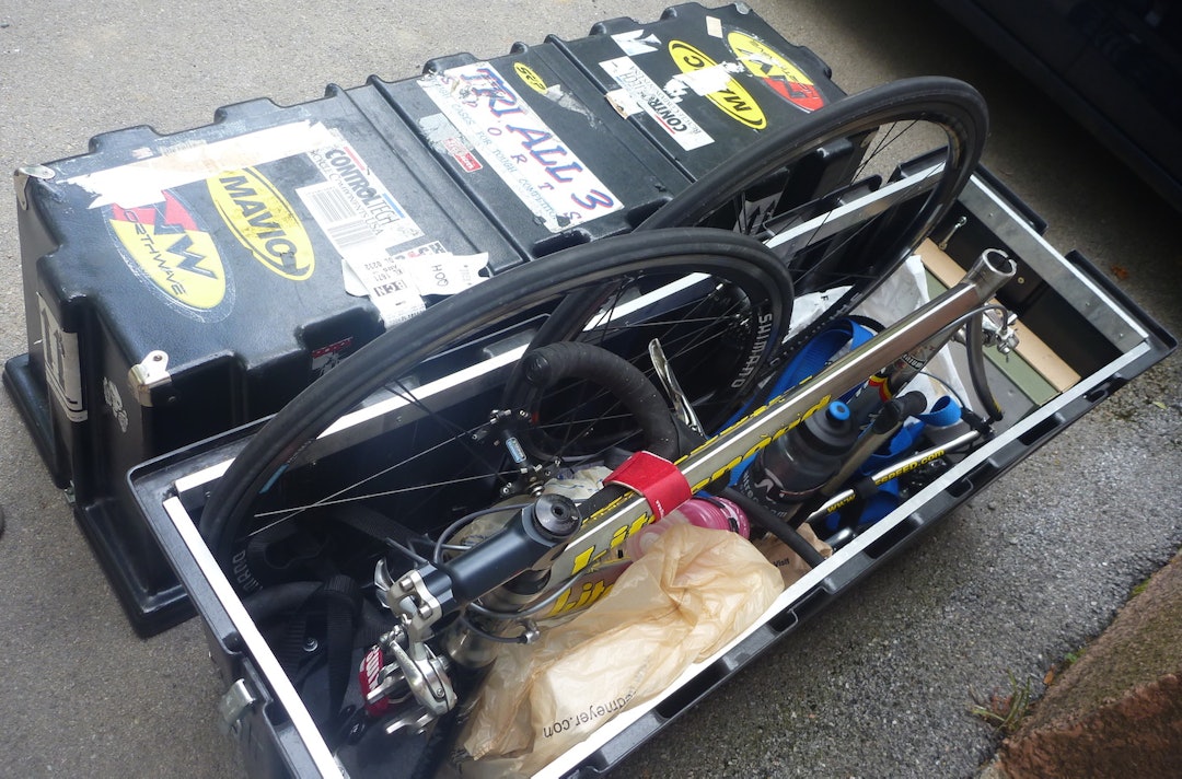 SLIK JA: Pakket i en hard koffert står du langt bedre rustet mot det som venter. Foto: Ingeborg Scheve Packed box crop 1400x924