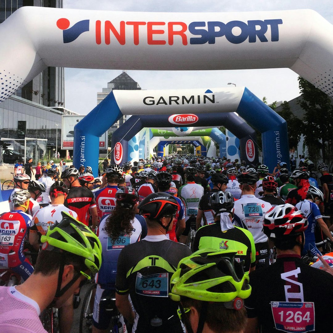 SPENTE: Holmenkollen CK stilte med fire ryttere i Maraton Franja i Ljubljana i Slovenia i juni. Foto: Privat HCK Ljublijana 2015 - Foto Privat 1400x