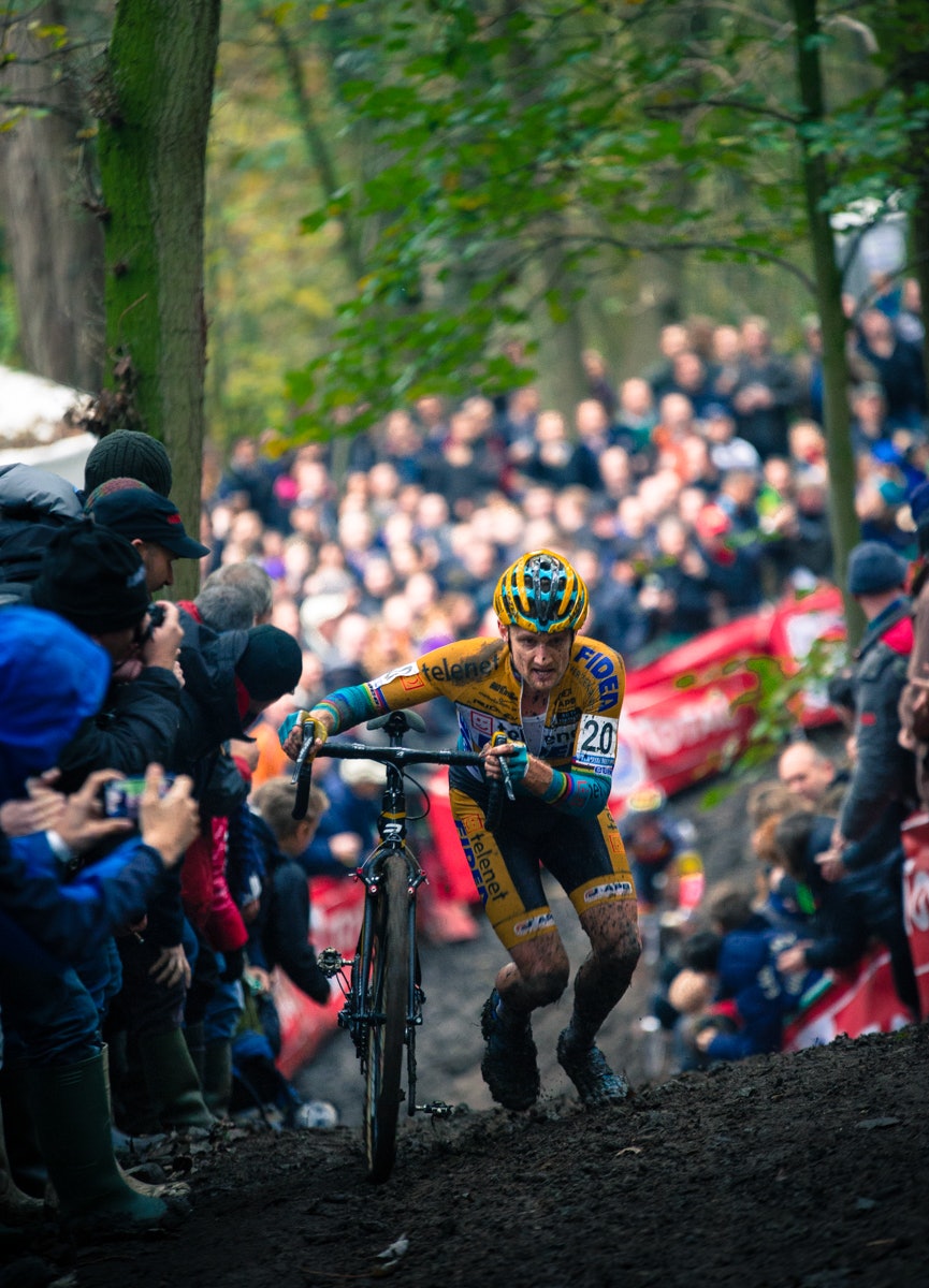 RINGREV: Bart Wellens er 36 år gammel, og har kontrakt ut 2016. Han er fire ganger verdensmester, og populær selv om resultatene nå oftest uteblir. RINGREV: Bart Wellens er 36 år gammel, og har kontrakt ut 2016. Han er fire ganger verdensmester, og populær selv om resultatene nå oftest uteblir.