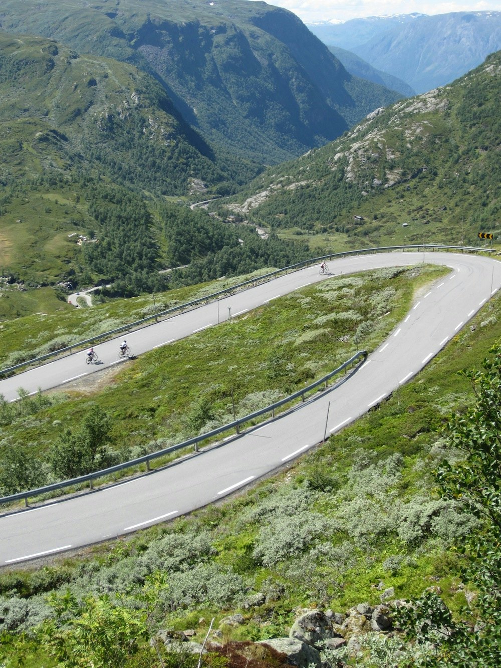 VIKING TOUR byr på perler av norske fjell og fjorder. Her fra klatringen Turtagrø-Sognefjellet i 2013. Foto: Kent Murdoch Turtagrø-Oscarshaug Murdoch