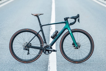 USYNLIG: Fra denne vinkelen er det ikke mulig å se at nye Scott Addict eRide har hjelpemotor Scott Addict eRide