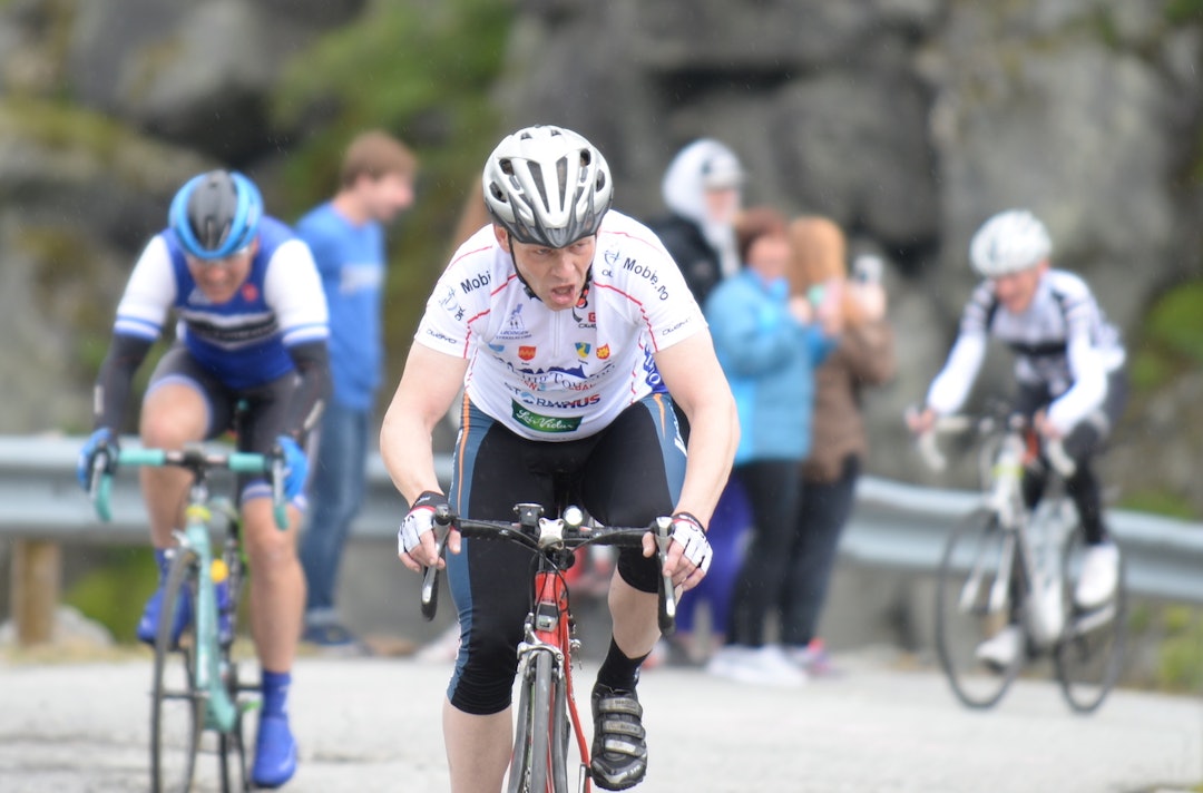 OSAFJELL kan ta pusten fra de fleste. Foto: Kent Murdoch Tired finisher 1400x924