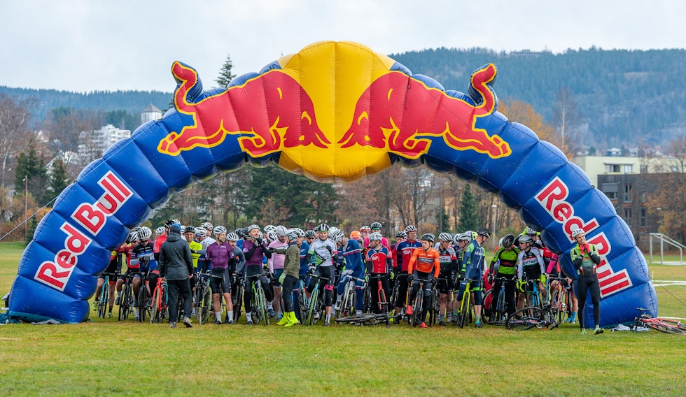 NEDTELLING: Åpen klasse er klare til start. Foto: Audun Morgestad Superpokal Voldsløkka 2019 i bilder