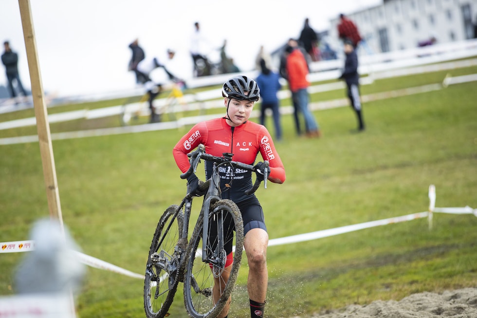 FIKK LUKE: Mie Bjørndal Ottestad fikk en luke, ga jernet og håpet det holdt til mål. Det gjorde det til de grader. Foto: Pål Westgaard Superpokal Voldsløkka 2019 i bilder 9