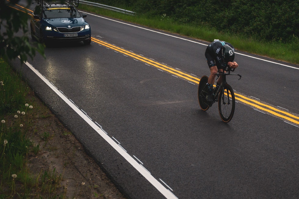FULL GASS: Andreas Leknessund ga alt, men kunne ikke hamle opp med Tobias Foss. Foto: Knut Andreas Lone andreas leknessund tempo nm 2021(4)
