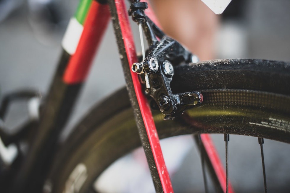 HUSKER DU? I gamle dager var en kort vaier ved bremsen tegn på en perfeksjonistisk mekaniker. sven erik bystrøm colnago