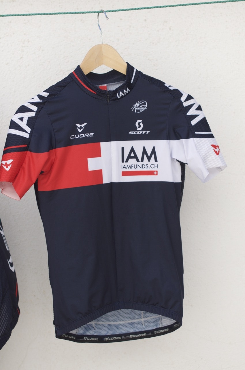 FLOTT: Iams drakt er blant de mest elegante i feltet. Trøya holder også høy kvalitet. FLOTT: Iams drakt er blant de mest elegante i feltet. Trøya holder også høy kvalitet.