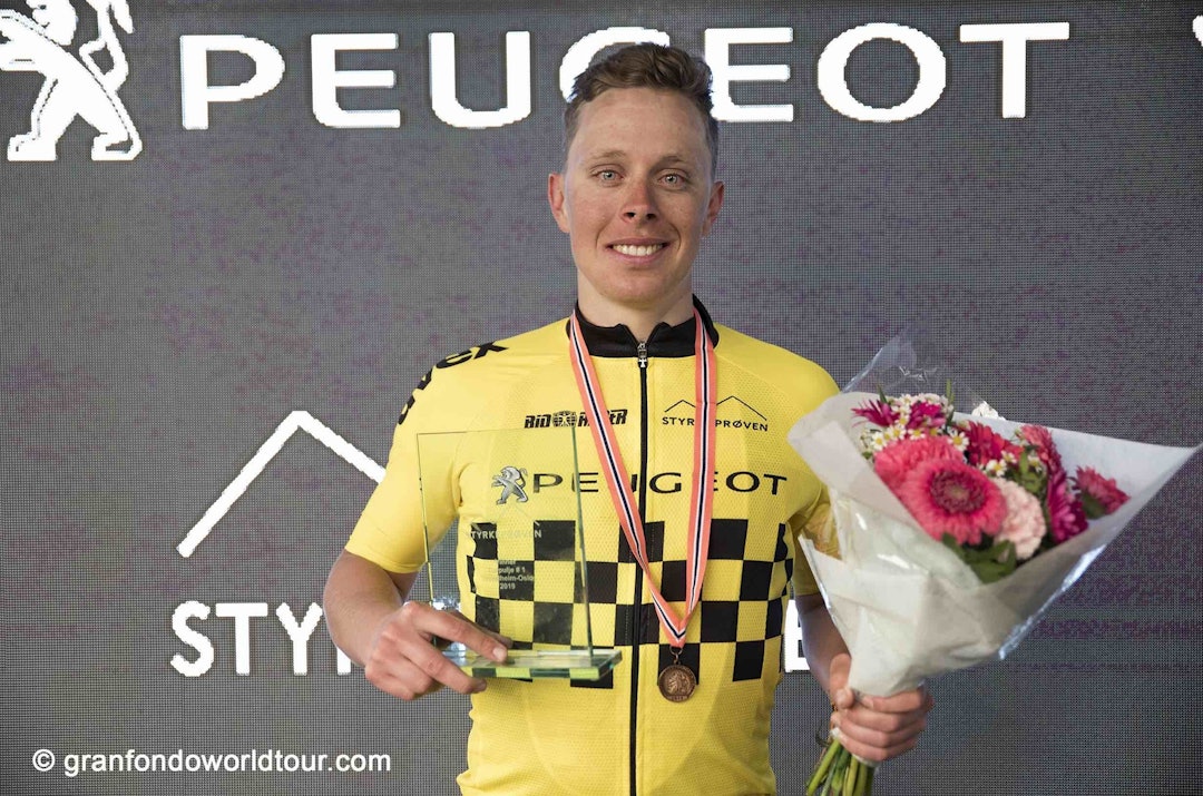 PREMIERING: Seieren i Trondheim-Oslo ga både fine premier og gode poeng til sammendraget av Gran Fondo World Tour. (Foto: Gran Fondo World Tour) Seier styrkeprøven 2 trondheim oslo jonas orset