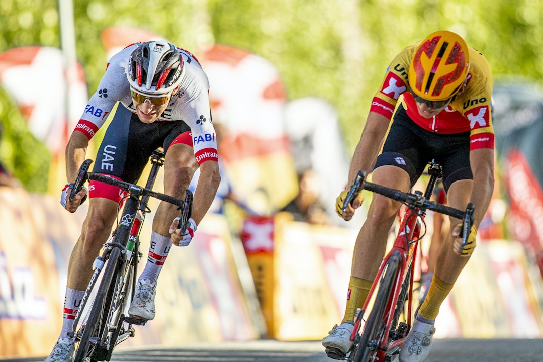 SPURT: Sven Erik Bystrøm mot Jonas Iversby Hvideberg. nm fellesstart 2020