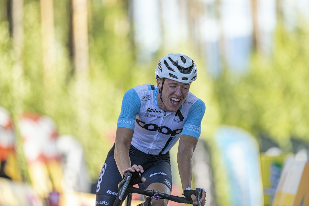 SLITEN: Banesyklisten Anders Oddli kjempet seg heroisk til den sure fjerdeplassen. nm fellesstart 2020