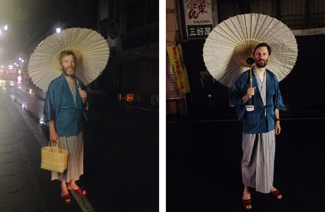 PÅ VEI TIL ITZAKAYA: Det er ikke nødvendig å ha med ekstra skift i Japan. de fleste overnattingssteder tilbyr en yukuta, getas, og annet tilbehør som veske til mobilen og paraply. Veldig praktisk og behagelig etter mange timer på sykkelsete. PÅ VEI TIL ITZAKAYA: Det er ikke nødvendig å ha med ekstra skift i Japan. de fleste overnattingssteder tilbyr en yukuta, getas, og annet tilbehør som veske til mobilen og paraply. Veldig praktisk og behagelig etter mange timer på sykkelsete.