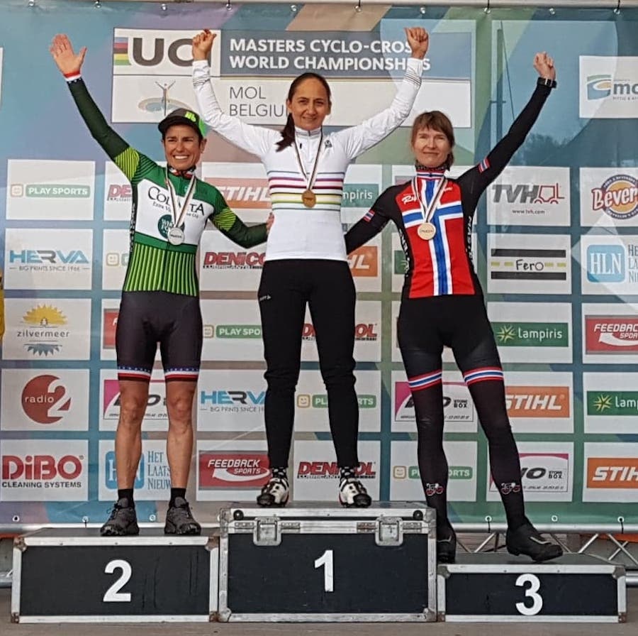 DEBUTANT: Tone Kristin Larsen syklet seg rett inn på pallen i Masters-VM i Mol i Belgia. Foto: Trond Bern Hansen DEBUTANT: Tone Kristin Larsen syklet seg rett inn på pallen i Masters-VM i Mol i Belgia. Foto: Trond Bern Hansen