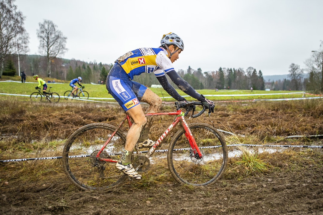 Det tråkkes så sølespruten står. Foto: Pål Westgaard Det tråkkes så sølespruten står. Foto: Pål Westgaard